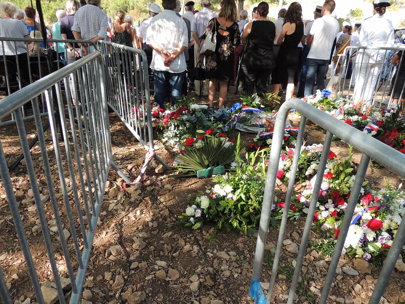 2023 07 18 SIGNES - HOMMAGE AUX 38 RESISTANTS FUSILLES EN 1944 (34).JPG -           